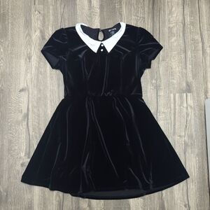 Hot Topic Wednesday Addams style black velvet dress